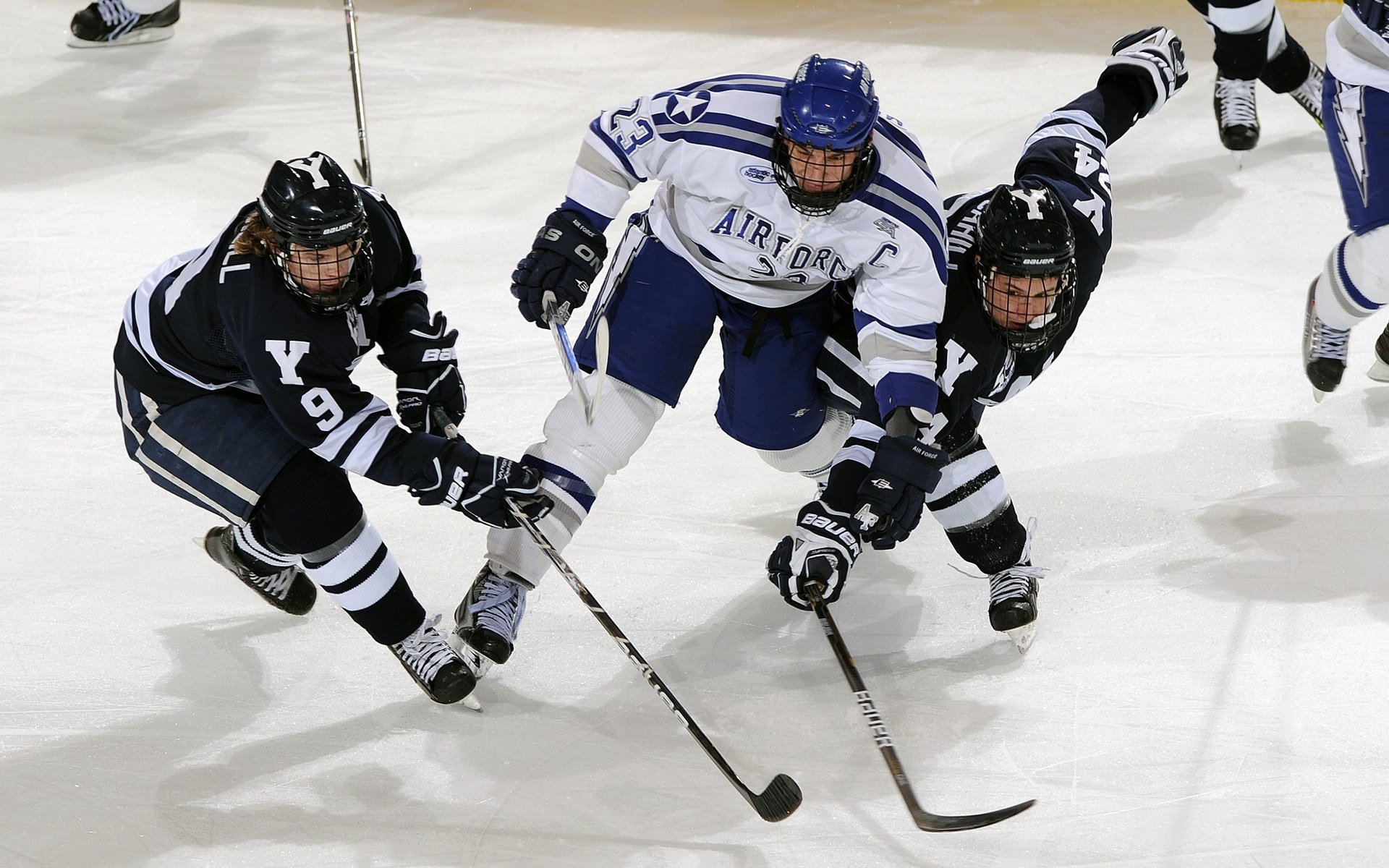 仰泳技术扎实中立代表队A保持优势,仰泳技术分析